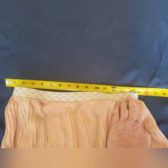 Women LARGE Skirt MAXI peach pleated chiffon partial lining By LOVE RICHE - Picture 6 of 9